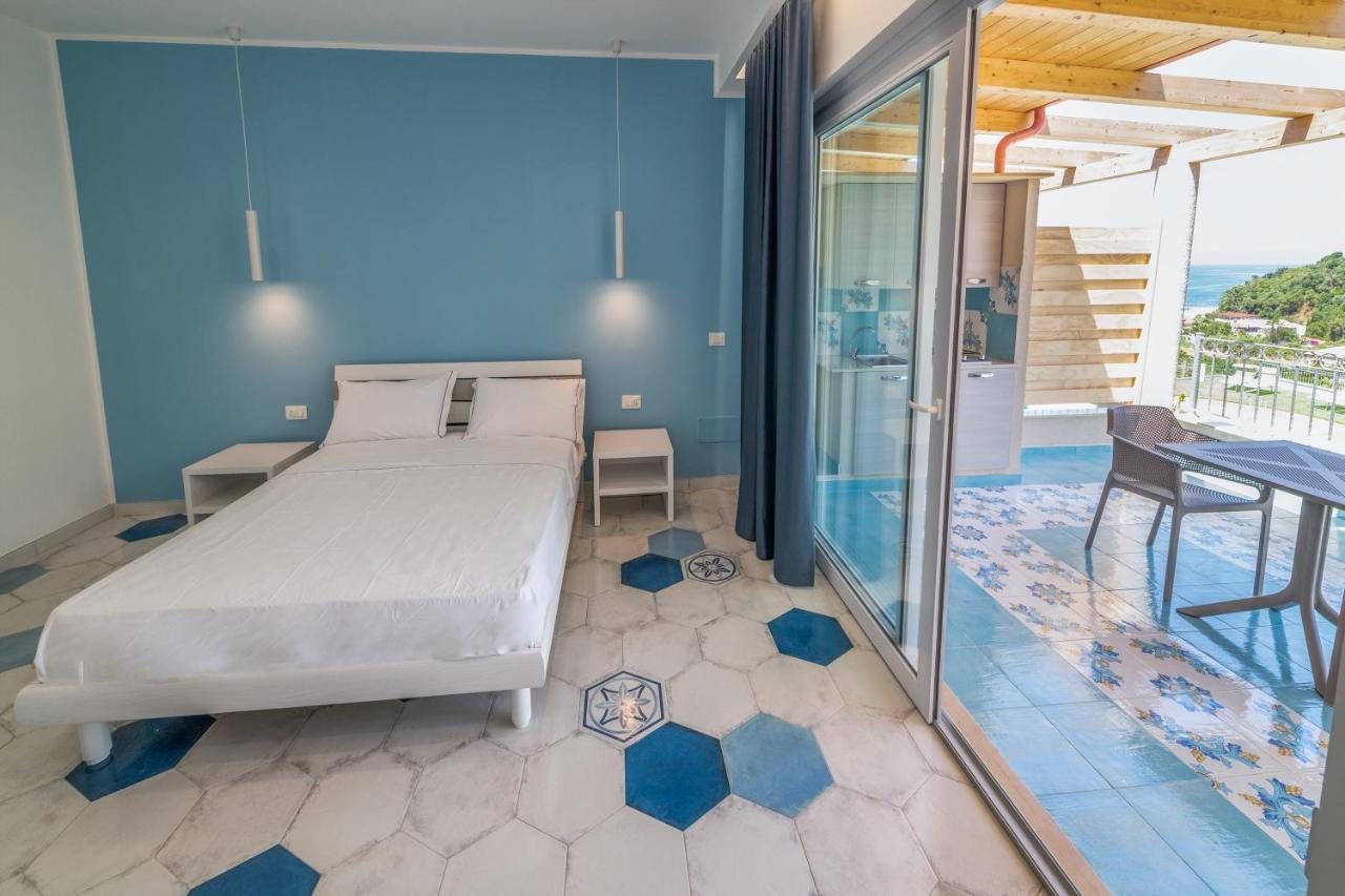Residence New Paradise トロペーア エクステリア 写真