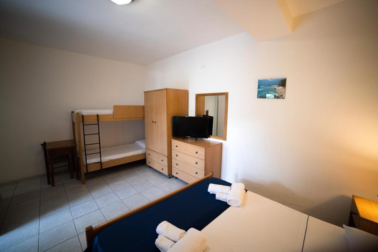 Residence New Paradise トロペーア エクステリア 写真